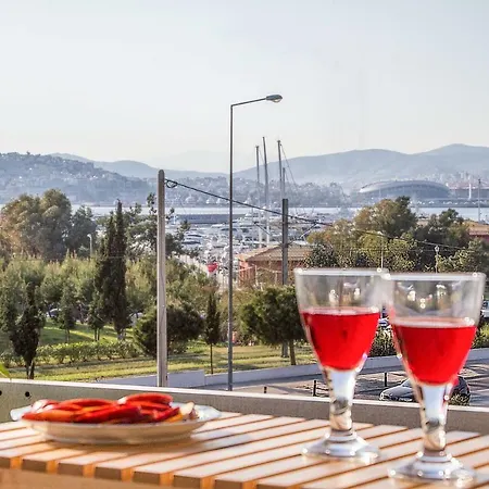 Apartment Luxurious - Sea View! Athens